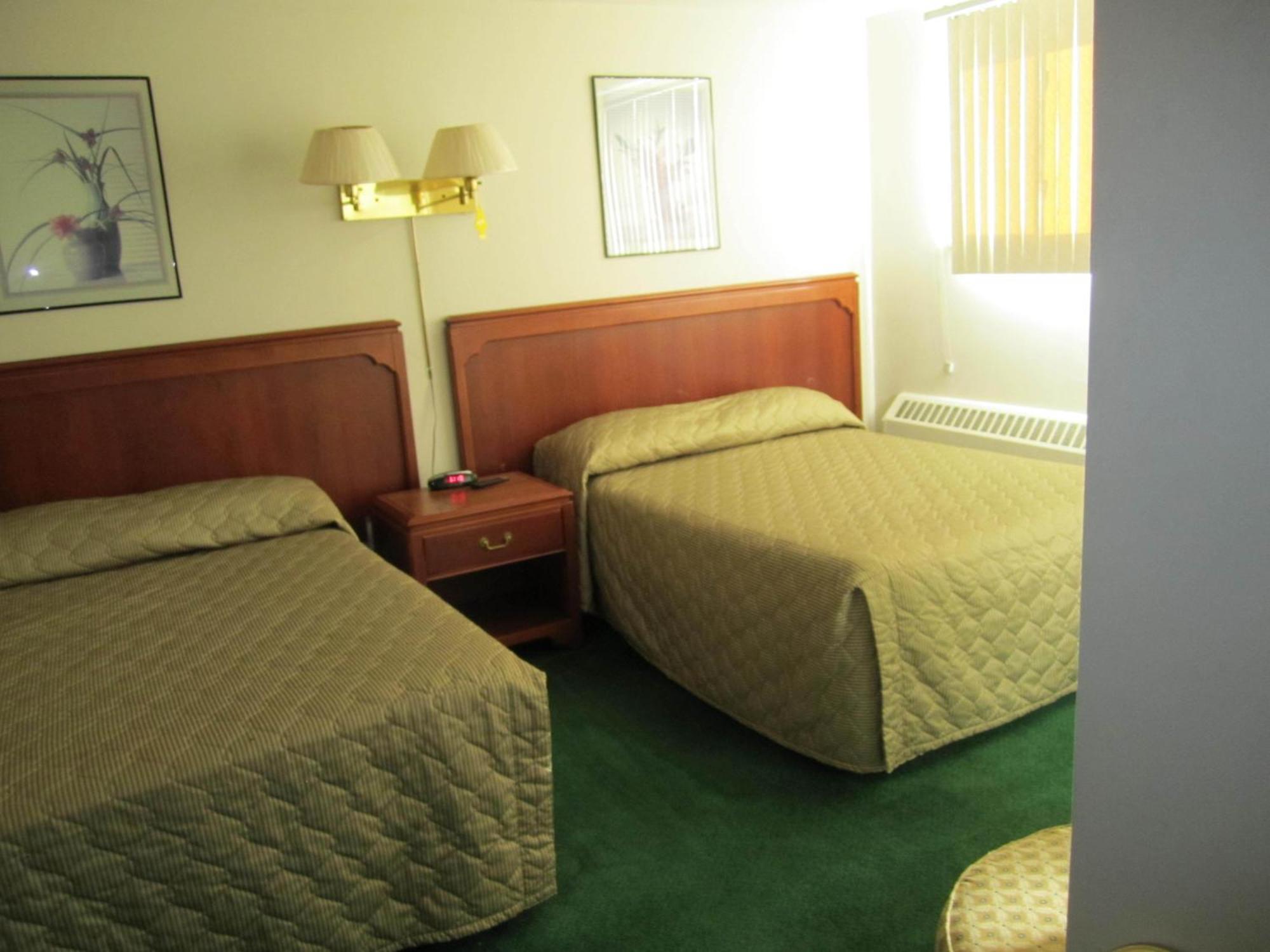 Canadiana Motel Hanover Luaran gambar